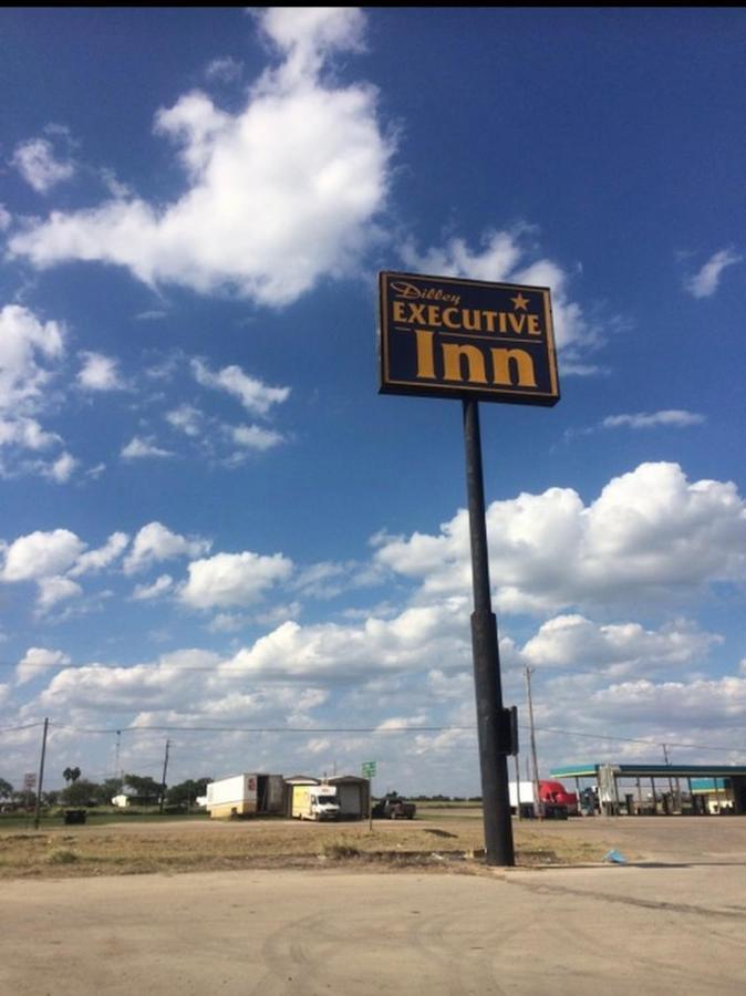 Dilley Executive Inn Exterior foto